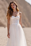 Ivory Sweetheart Corset Tulle Sweep Train Wedding Dress with Lace