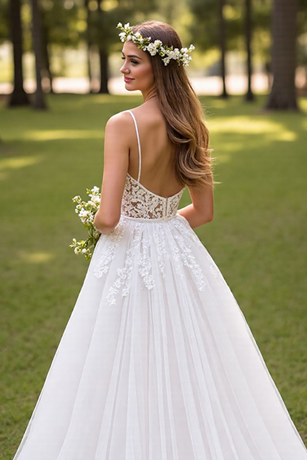 Ivory Tulle Corset Sweep Train Wedding Dress with Appliques