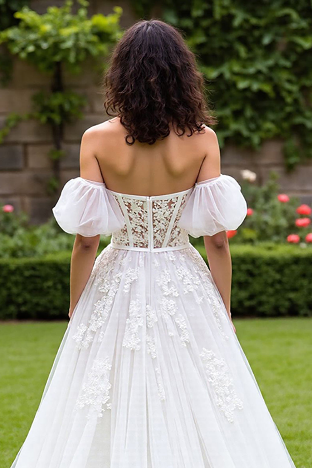Tulle Corset Puff Sleeves Ivory Sweep Train Wedding Dress with Appliques