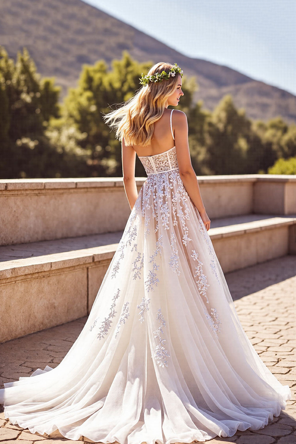 Corset Deep V-Neck Ivory Backless Wedding Dress with Appliques