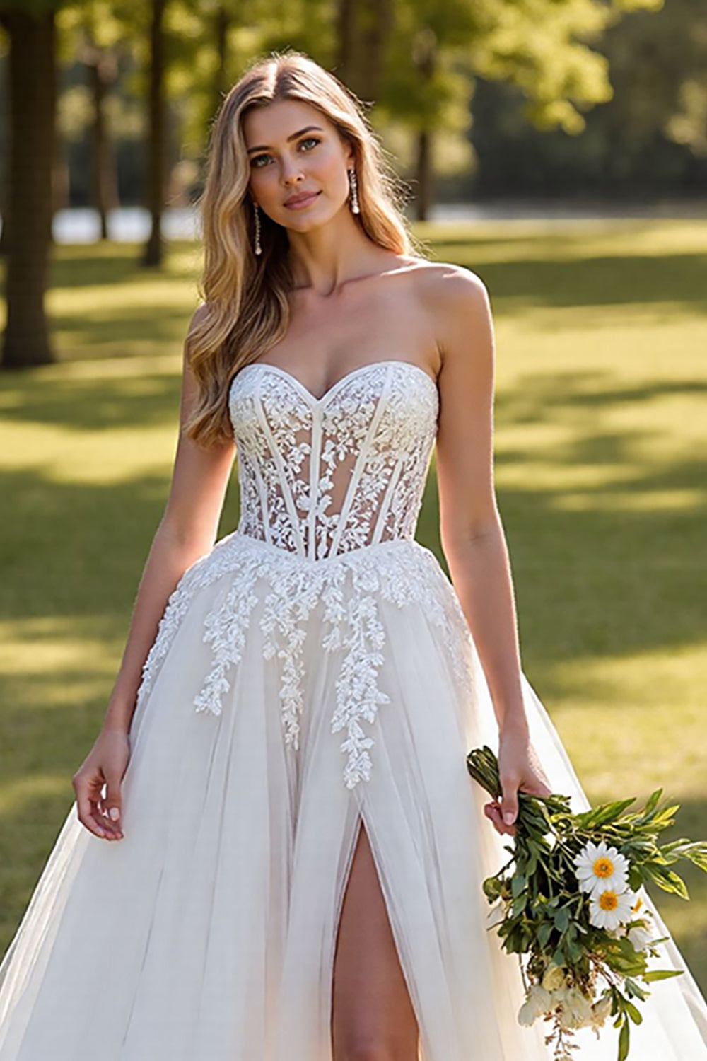 Ivory Sweetheart Tulle Sweep Train Corset Wedding Dress with Lace