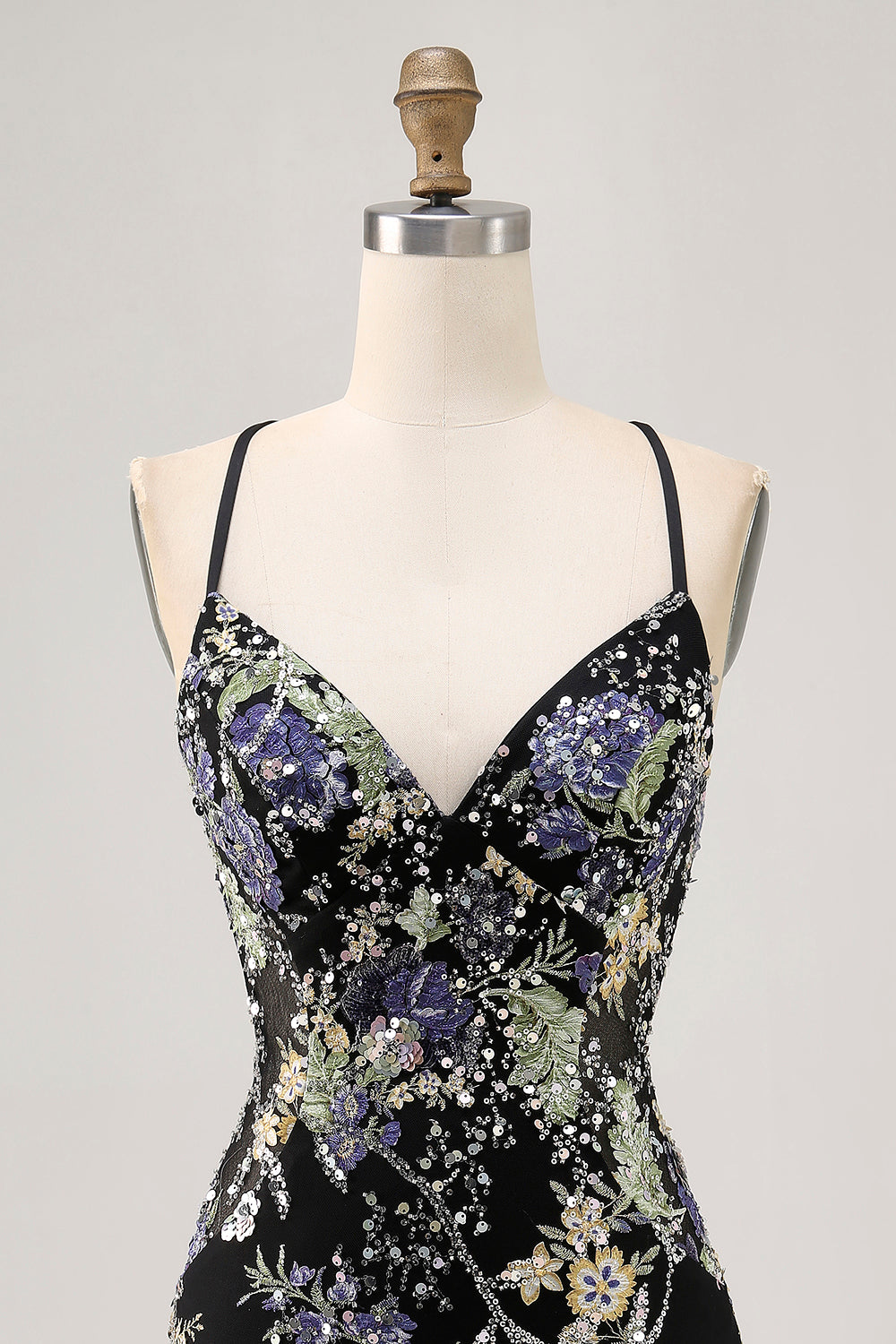 Sparkly Black Beaded Floral Short Tight Homecoming Dress with Sequins
