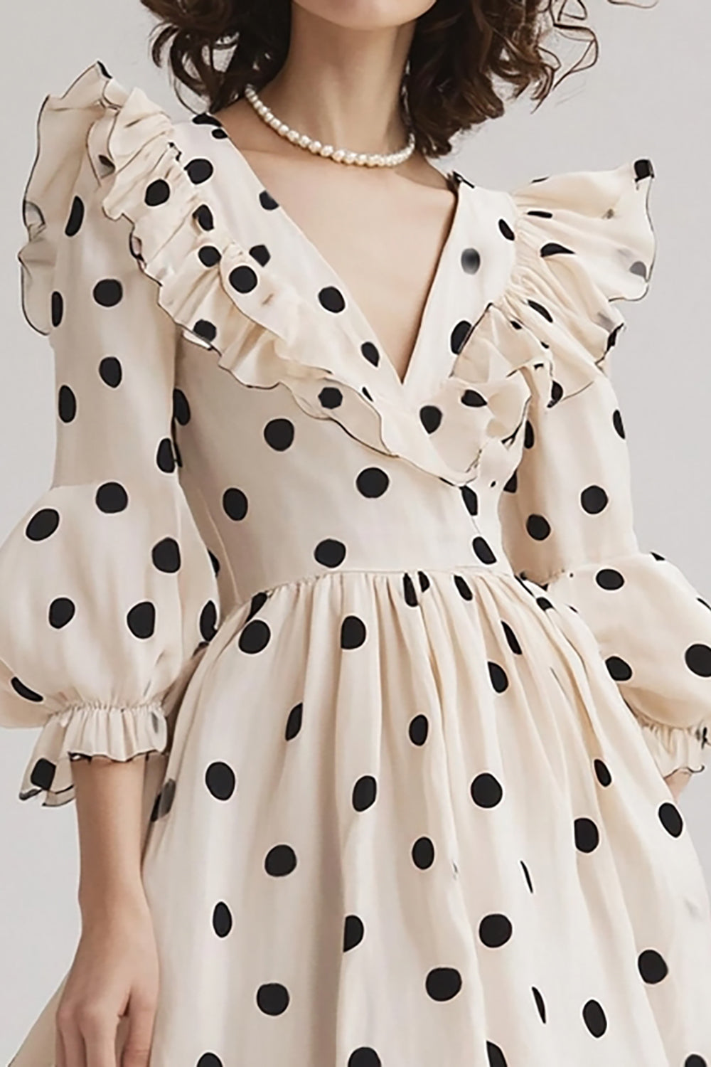 black and white chiffon dress Black and White Chiffon Maxi Dress - Floral Print, Fitted Waist 5031