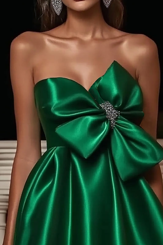 Sparkly Green Sweetheart Satin Short Homecoming Dress with Bow