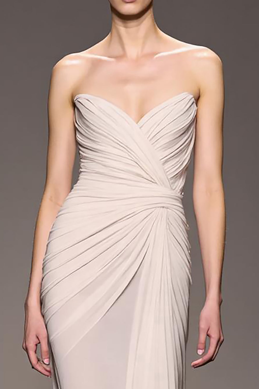 Elegant Ivory Sweetheart Sheath Ruched Long Evening Dress