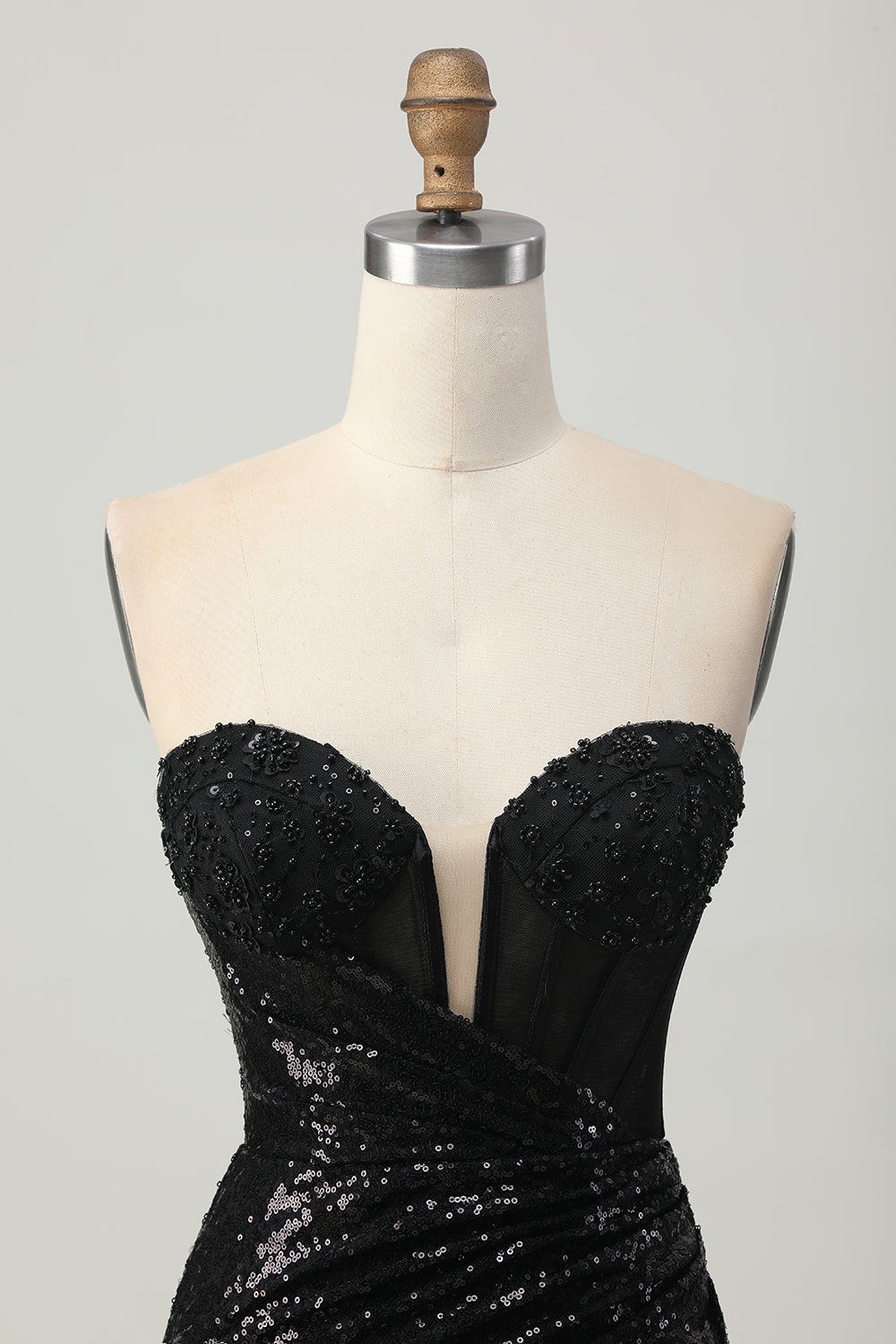 Sparkly Black Sequins Sweetheart Tight Short Homecoming Dress