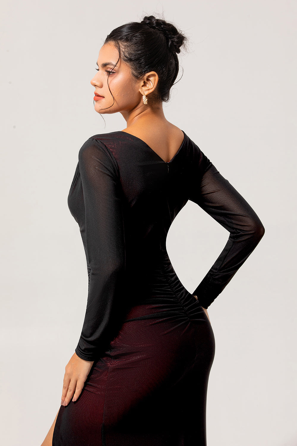 Black Red V-Neck Long Sleeves Bridesmaid Dress with Slit