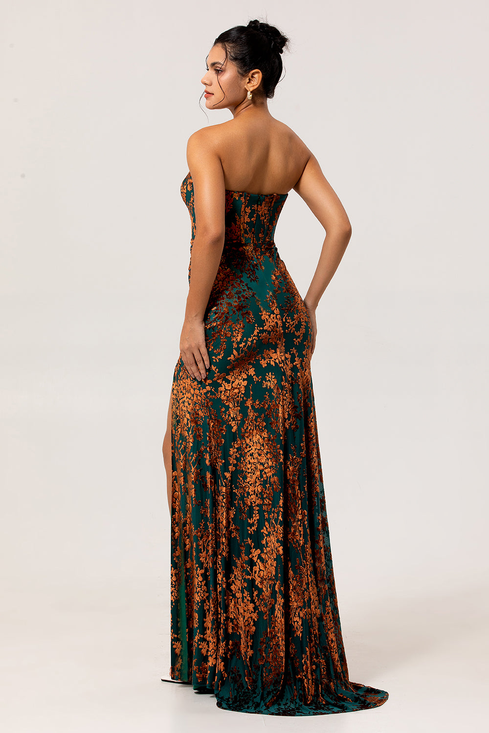 Zapakasa Women Peacock Green Corset Long Velvet Bridesmaid Dress with Slit Strapless Sheath Wedding Guest Dress Zapakasa Women Peacock Green Corset Long Velvet Bridesmaid Dress with Slit Strapless Sheath Wedding Guest Dress
