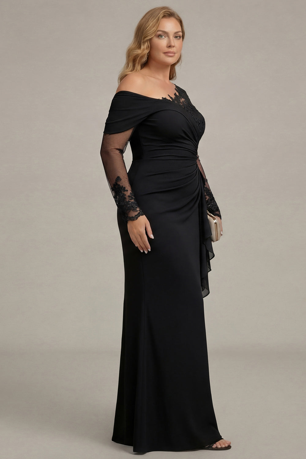 Plus Size Black Ruched One Shoulder Long Sleeves Mother of the Bride Dress with Appliques