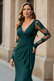 Black V-Neck Ruffled Mermaid Long Mother of the Bride Dress with Lace