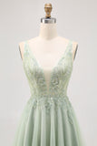 Sparkly Green Tulle V-Neck Beaded Short Homecoming Dress