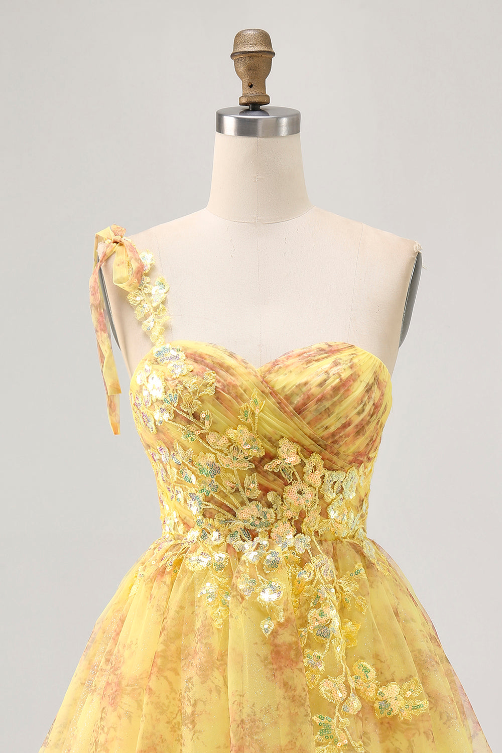 yellow floral homecoming dress Zapaka Women Yellow Homecoming Dress A-Line Strapless Corset Tiered Floral Cocktail Dress, Yellow / US18W