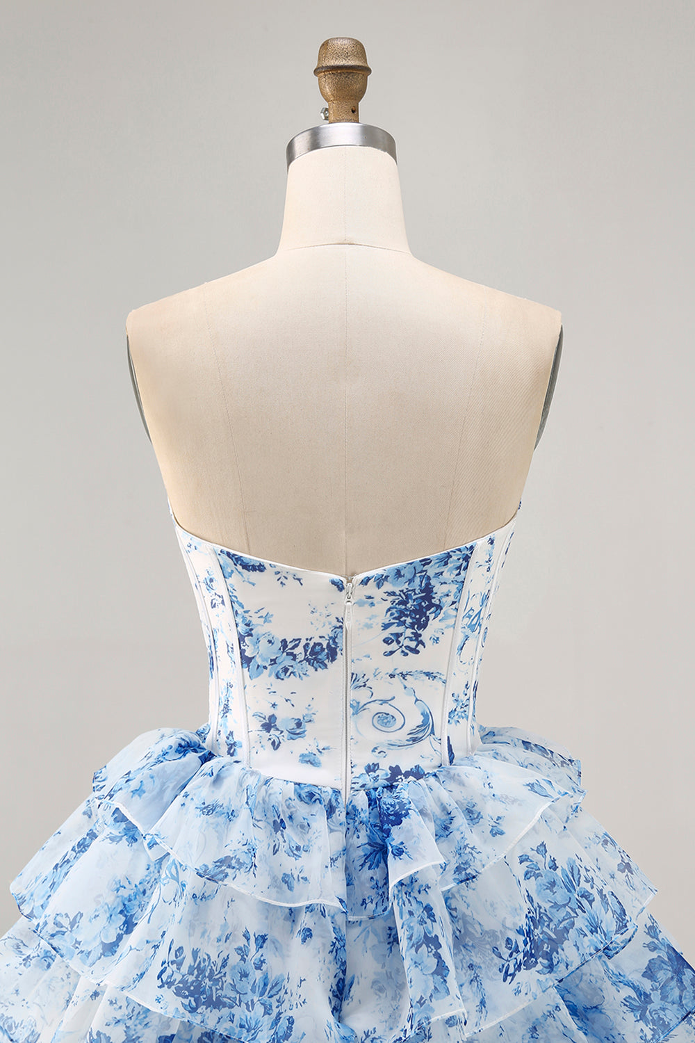 Zapakasa Women Sparkly White Blue Flower Corset Short Homecoming Dress Ruffled A Line Sweetheart Tiered Cocktail Dress with Appliques Zapakasa Women Sparkly White Blue Flower Corset Short Homecoming Dress Ruffled A Line Sweetheart Tiered Cocktail Dress with Appliques