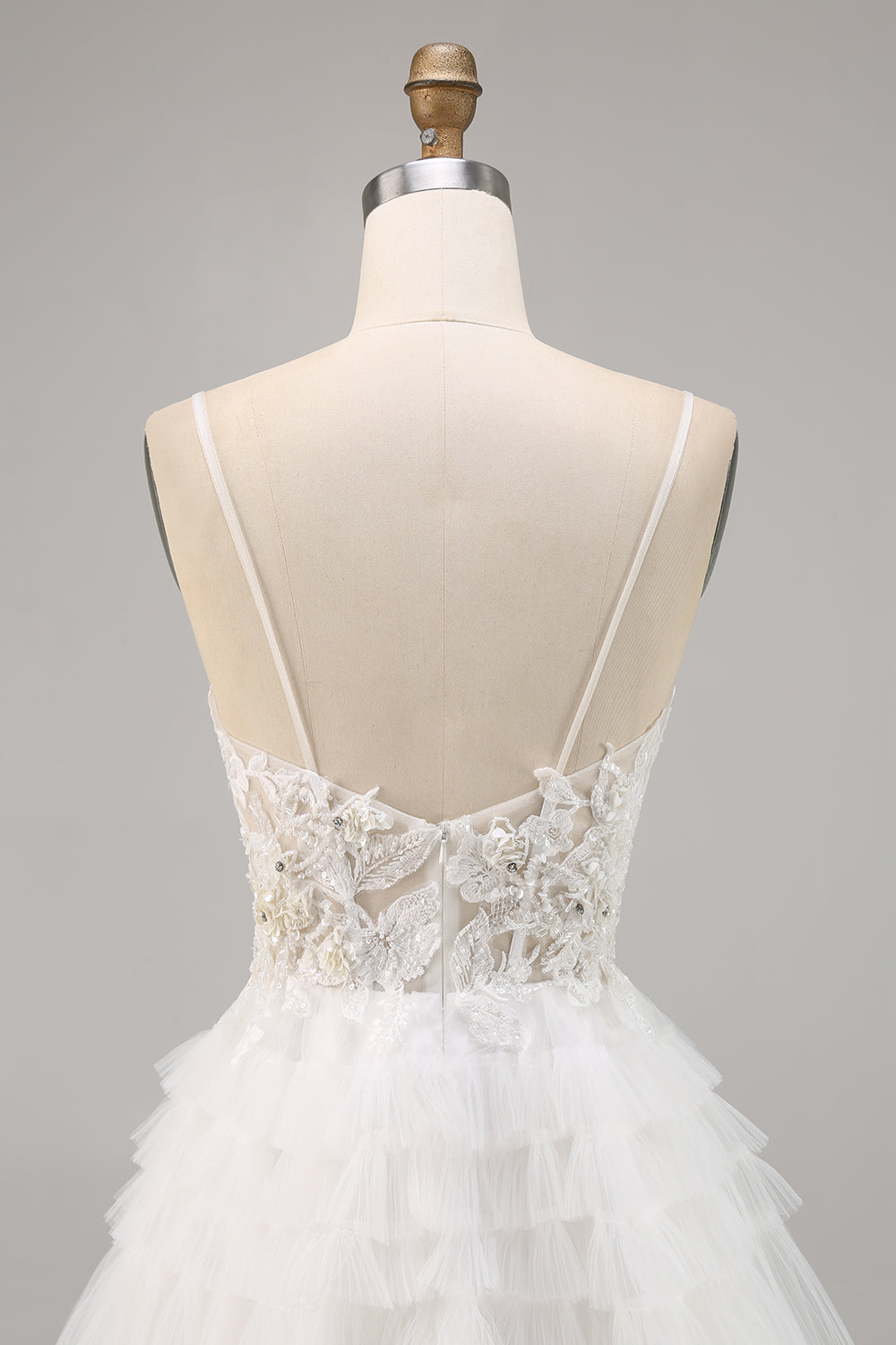 White Tulle A Line Short Homecoming Dress with Appliques