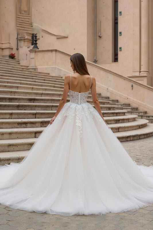 Ivory Corset Ball Gown Sweep Train Wedding Dress with Lace