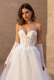 Sweetheart Corset Ivory Sweep Train Wedding Dress with Lace