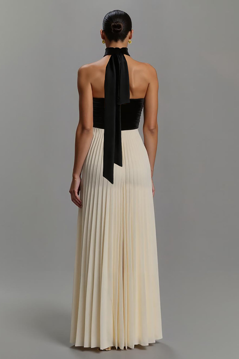 Zapakasa Women Black and White Chiffon Long Formal Dress with Pleats Velvet A Line Strapless Neck Scarf Evening Dress Zapakasa Women Black and White Chiffon Long Formal Dress with Pleats Velvet A Line Strapless Neck Scarf Evening Dress