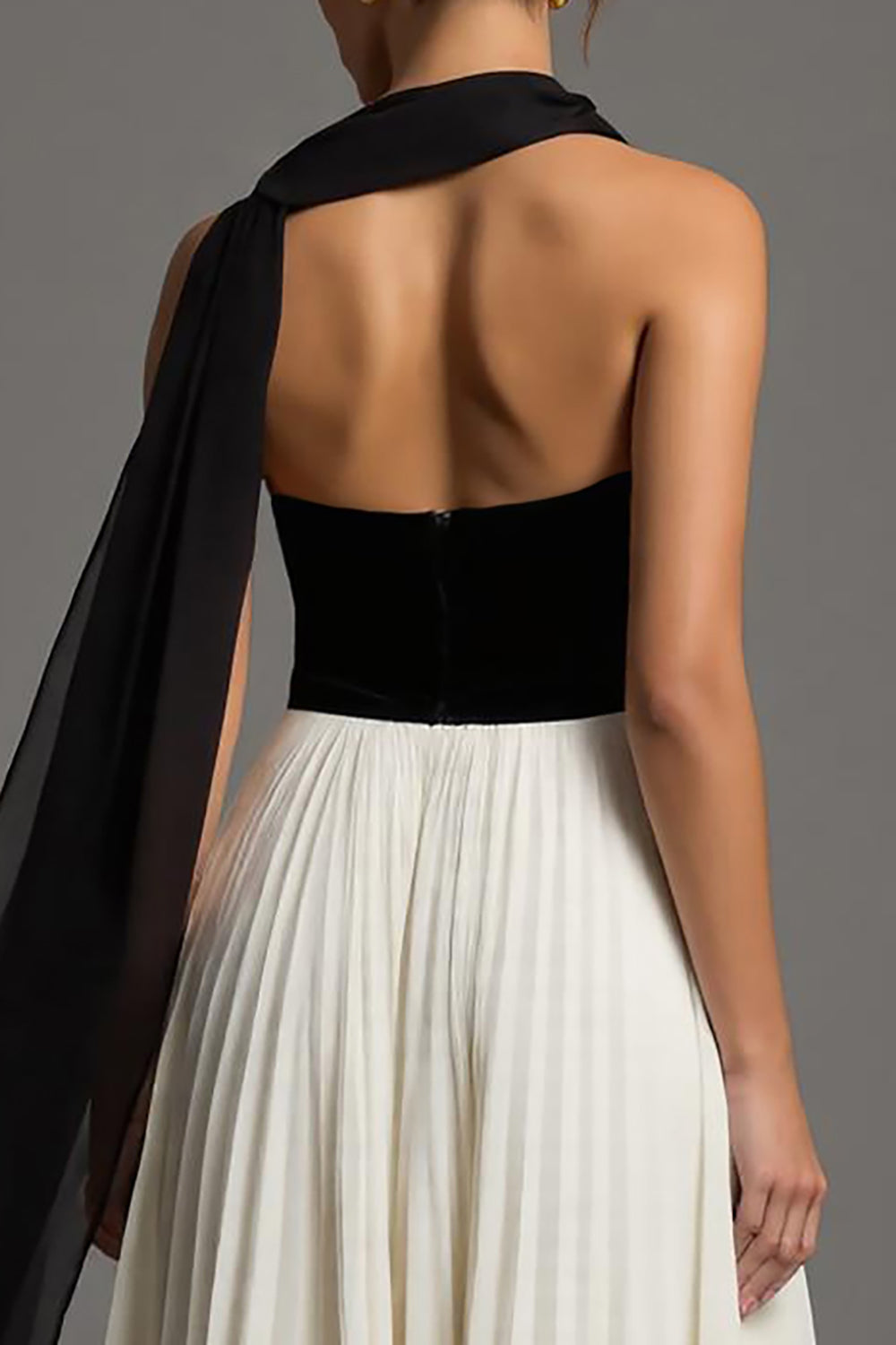 Black and White Chiffon Sweetheart A Line Pleated Long Formal Dress