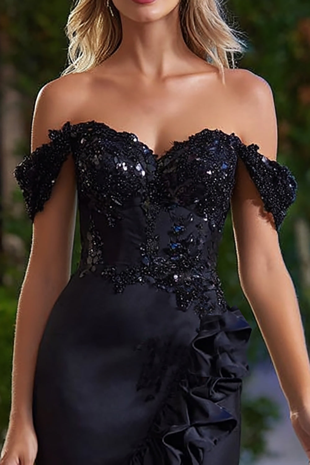 Sparkly Black Satin Tight Short Beaded Cocktail Dress with Ruffles