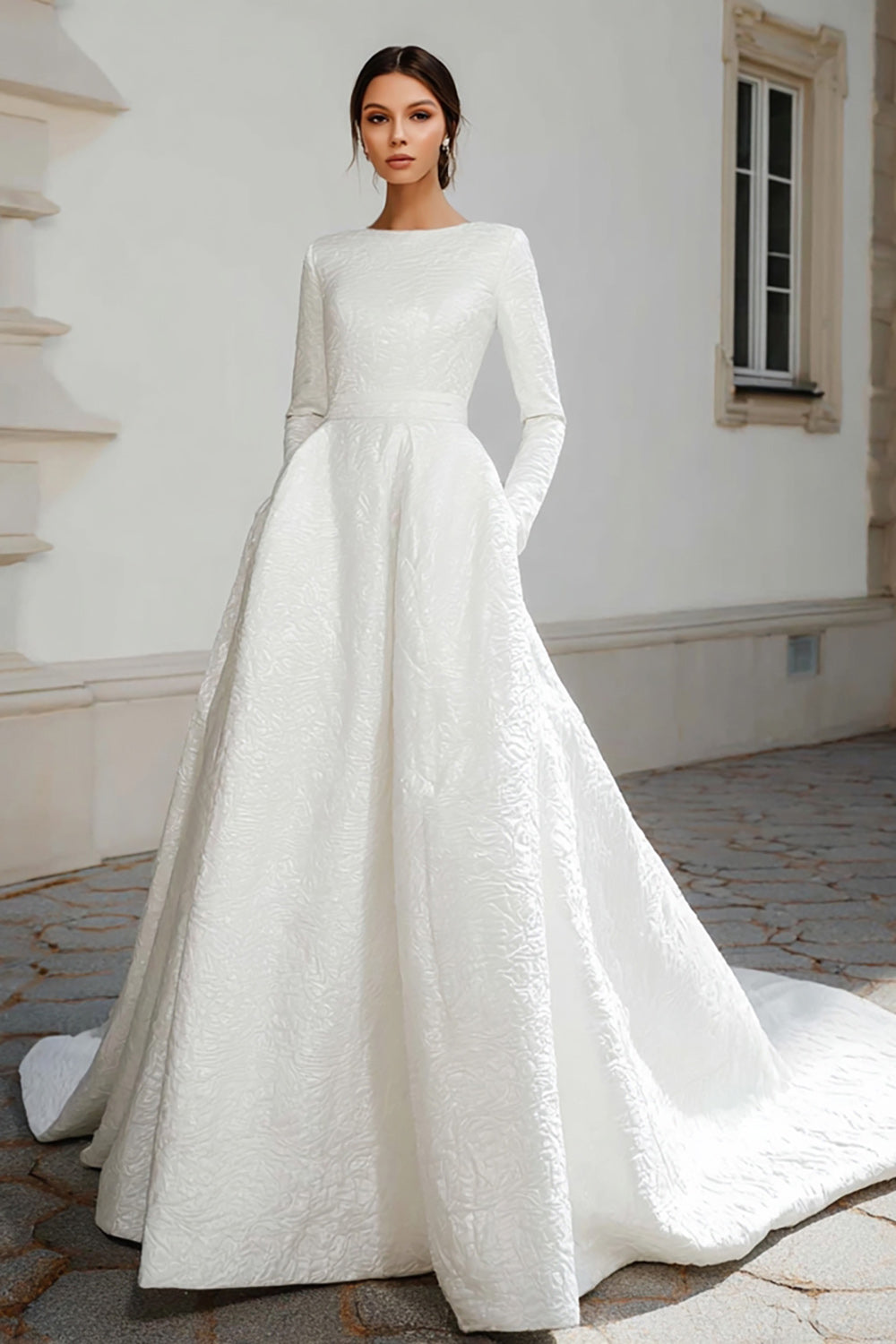 Ivory Jacquard Ball Gown Sweep Train Wedding Dress with Sleeves