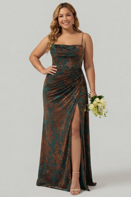 Plus Size Dark Green Corset Velvet Floral Long Wedding Guest Dress with Side Cape