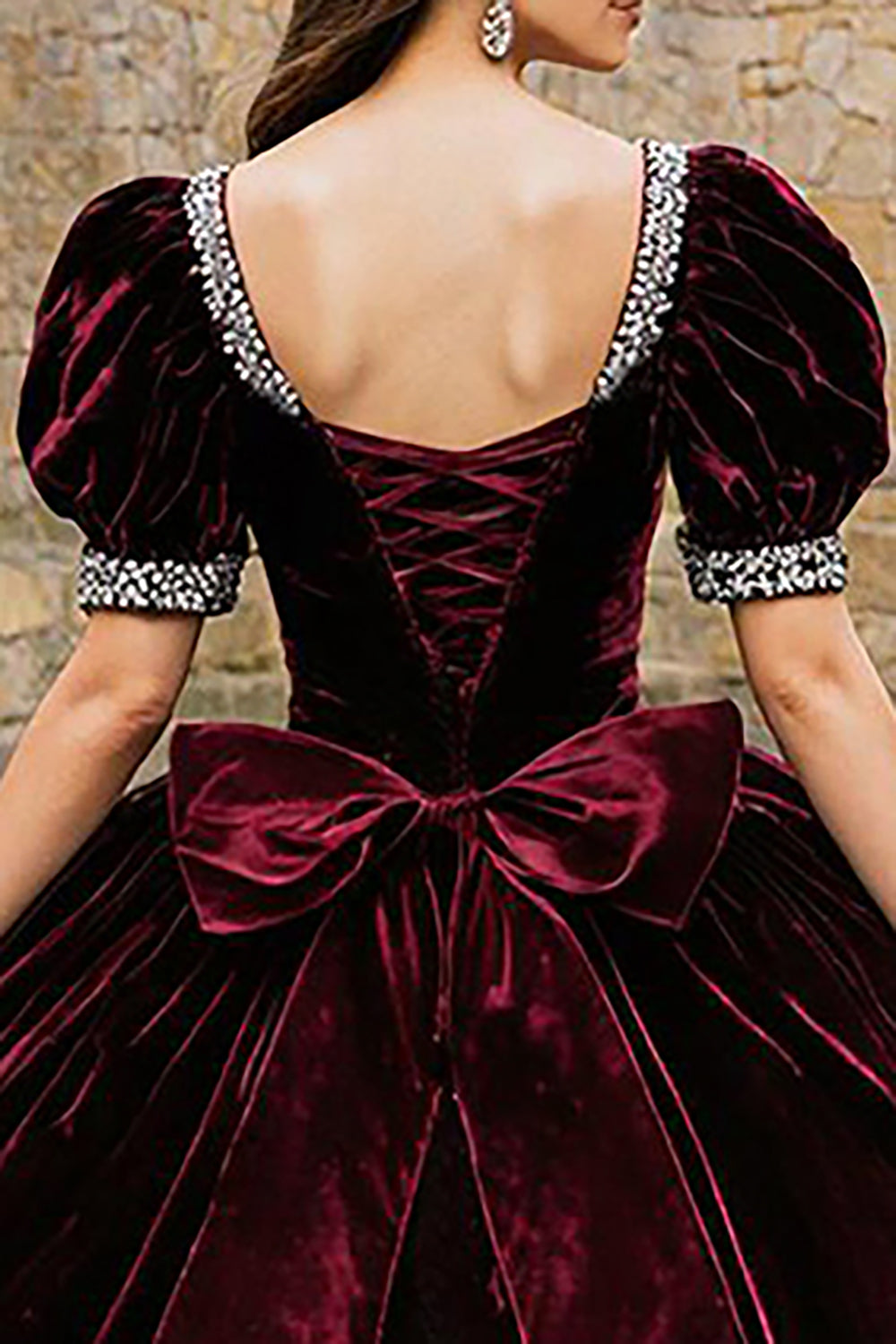 Sparkly Burgundy Square Neck Velevt Princess Quinceanera Dress with Beading