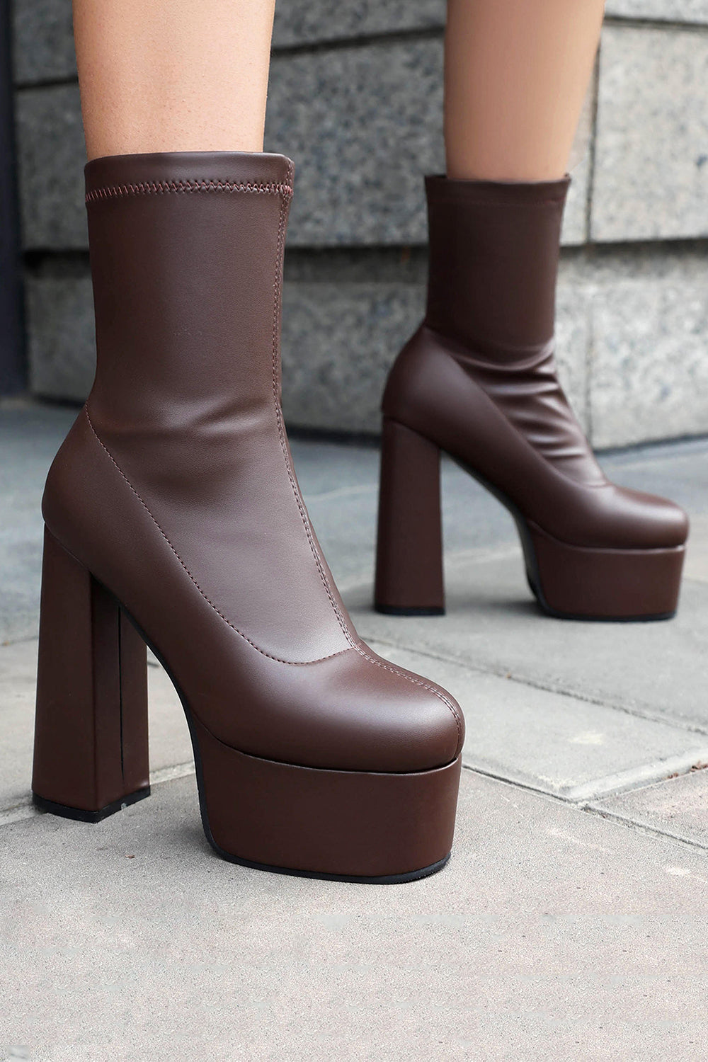 White Go Go Round Toe Chunky Platform Heeled Ankle Boots