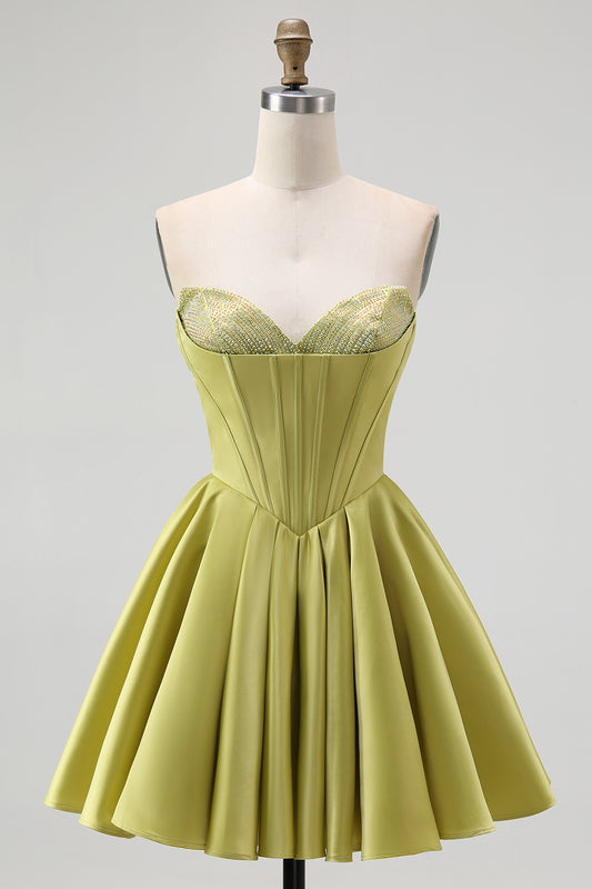 Sparkly Green Sweetheart Satin A-Line Short Homecoming Dress with Beading