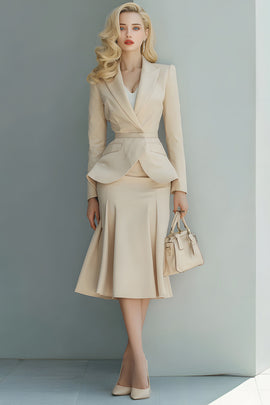 Light Khaki 2 Piece Peak Lapel Business Suits with Sleeves