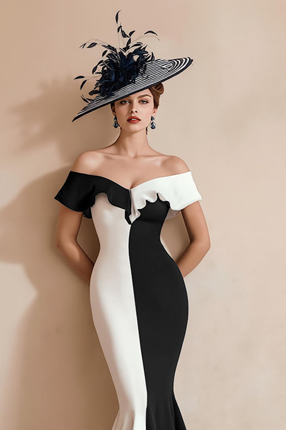 black and white dresses for mother of the bride Black and White Mother of Bride Dresses with Lace Appliques