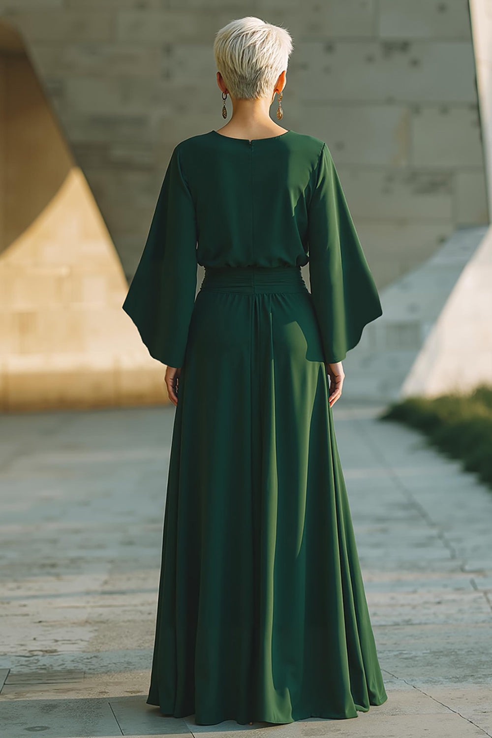 Zapaka Women Dark Green Long Mother of The Bride Dress A-Line Chiffon Round Neck Wedding Guest Dress, Dark Green / US8 Zapaka Women Dark Green Long Mother of The Bride Dress A-Line Chiffon Round Neck Wedding Guest Dress, Dark Green / US8