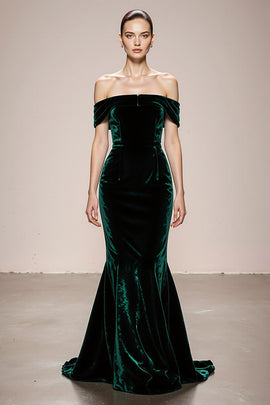 Zapaka Women Dark Green Velvet Evening Dress Mermaid Off The Shoulder Long Formal Dress, Dark Green / US16 Zapaka Women Dark Green Velvet Evening Dress Mermaid Off The Shoulder Long Formal Dress, Dark Green / US16