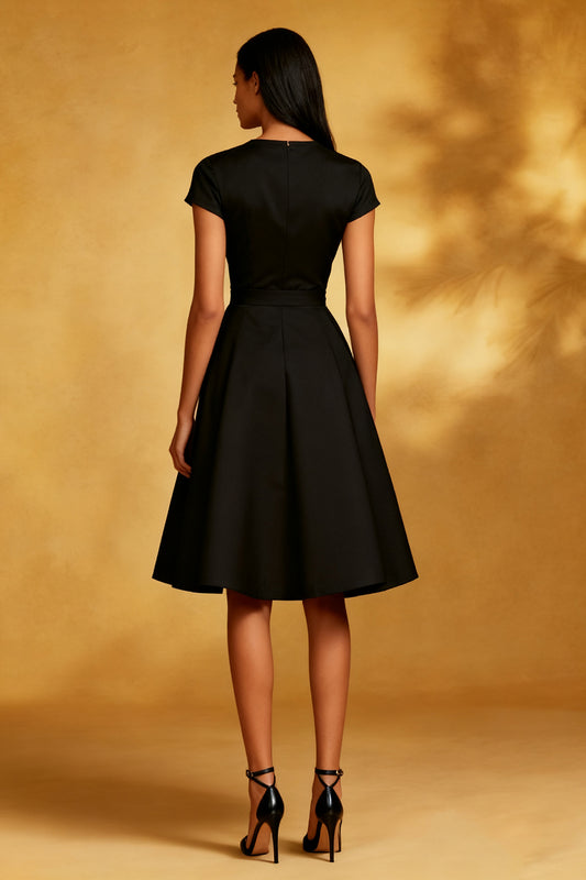 Black A Line Round Neck Short Cocktail Dress with Sleeves