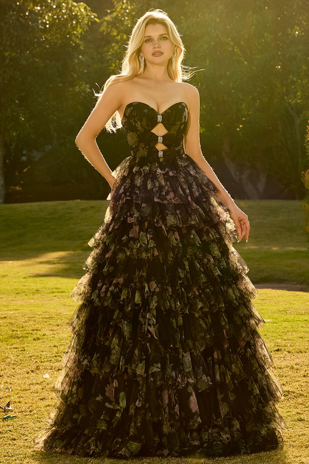 Floral Black Tiered Tulle Sweetheart Long Prom Dress with Bows