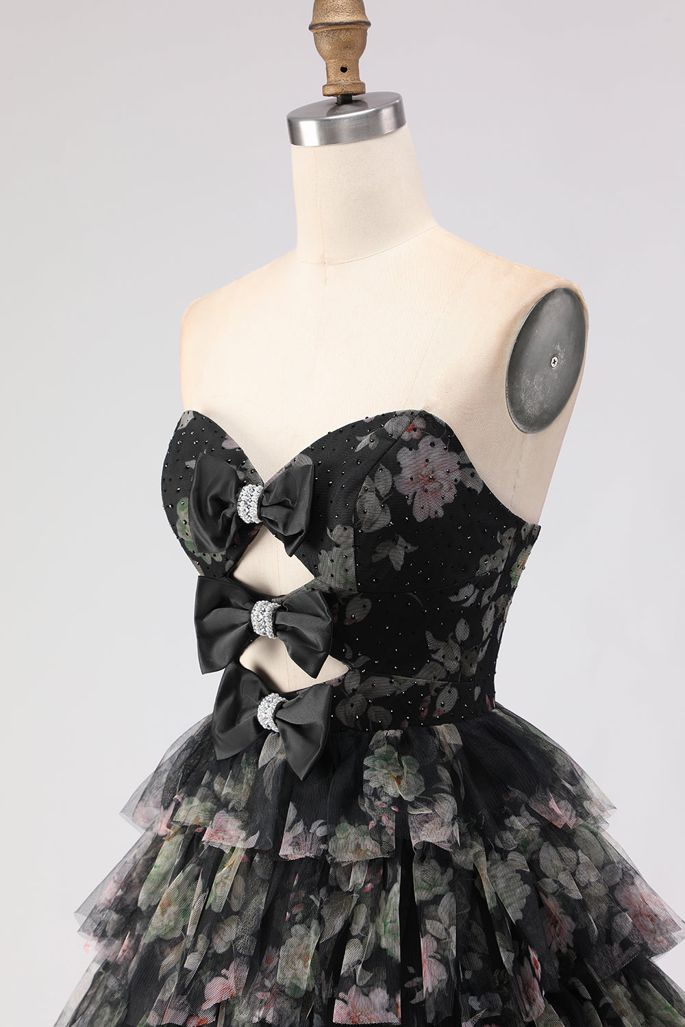 Black Floral Tiered Sweetheart Tulle Long Prom Dress with Bows