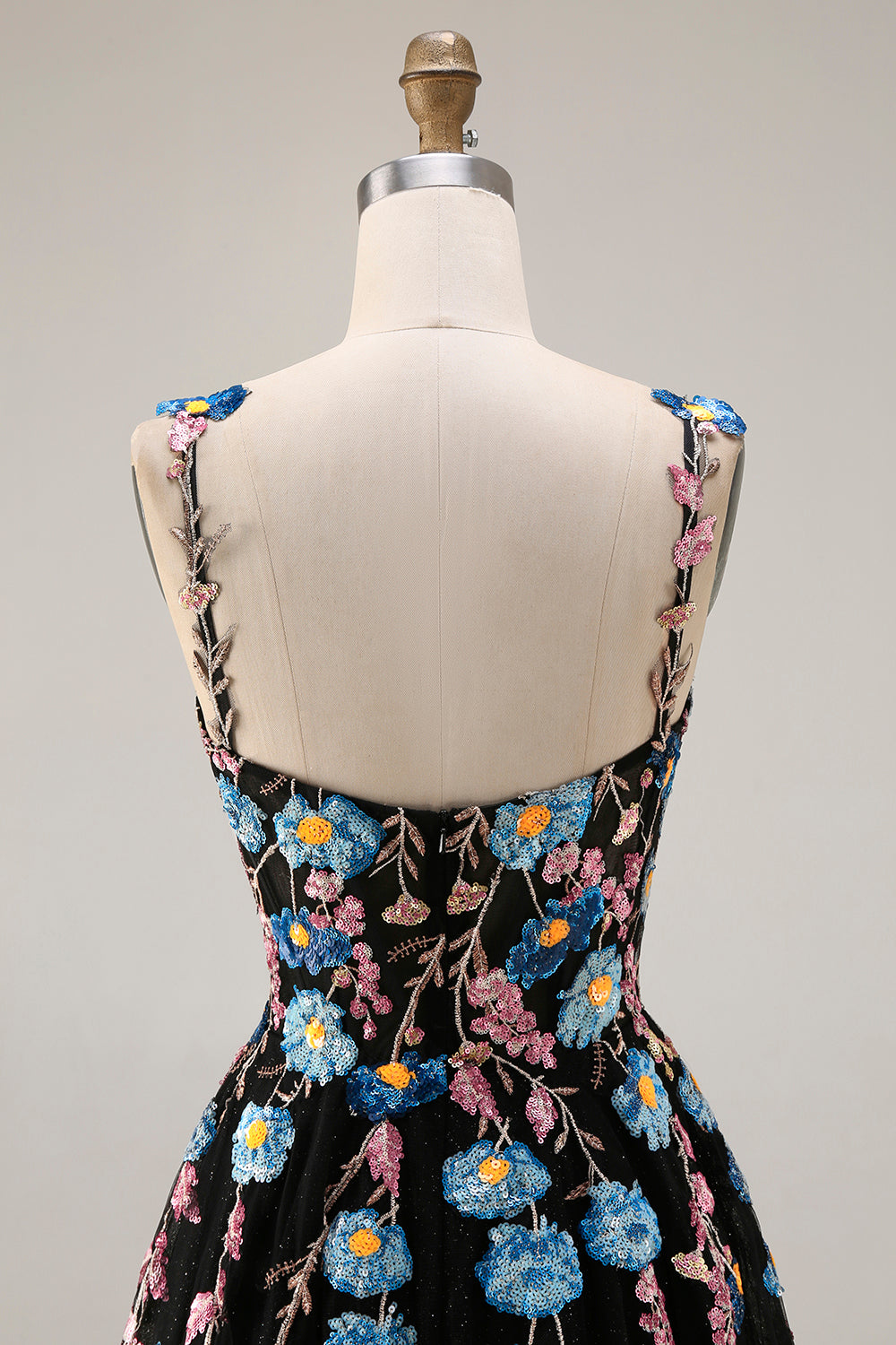 Floral Black Spaghetti Straps A Line Tulle Long Prom Dress with Embroidery