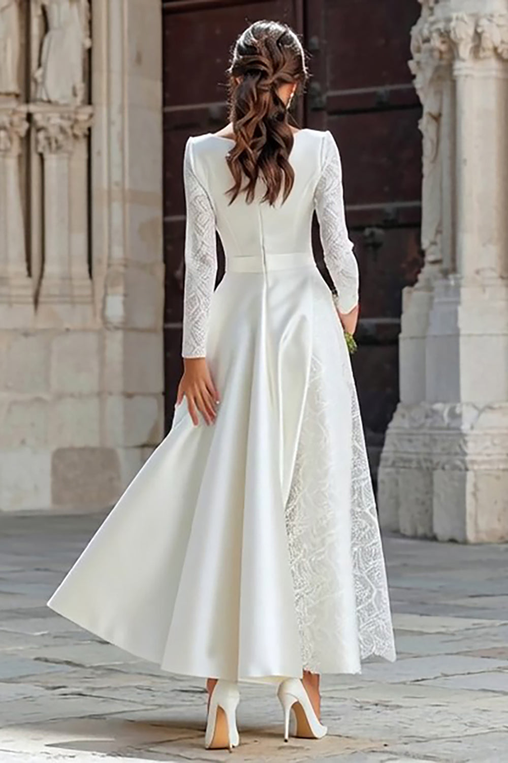 Zapaka Women Ivory A Line Long Satin Wedding Reception Dress with Lace Boat Neck Rehearsal Dinner Dress with Sleeves, Ivory / US22W