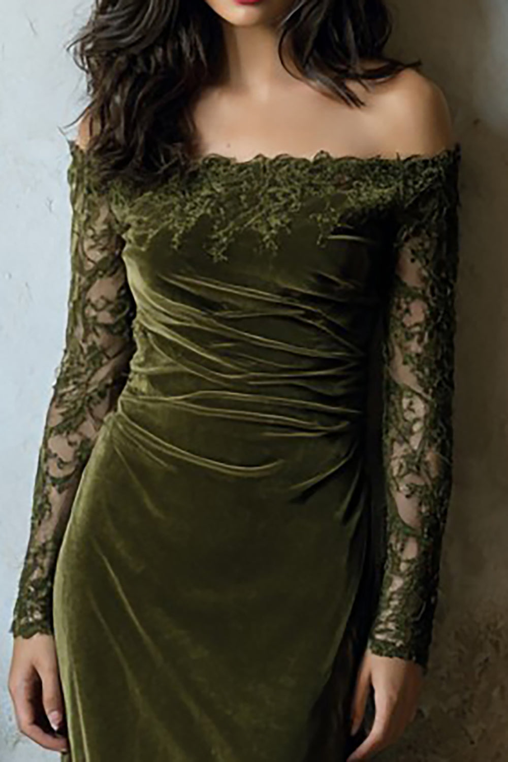 Zapakasa Women Olive Velvet Long Holiday Party Dress with Sleeves Off