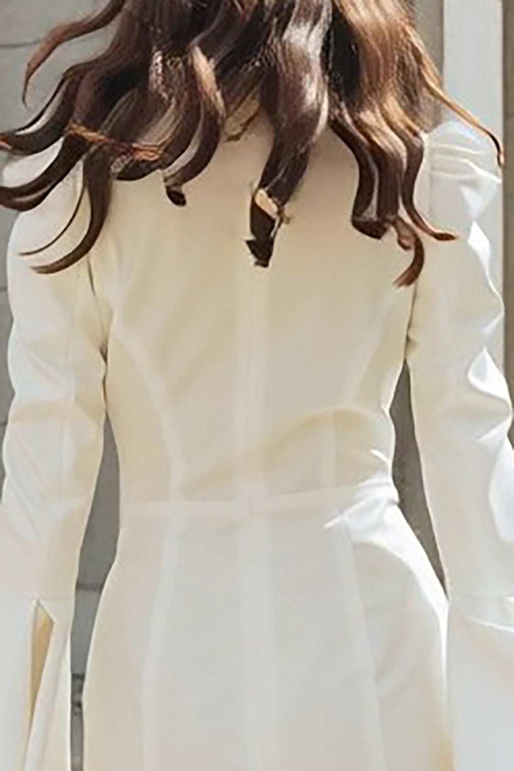 Ivory Shawl Lapel Flare Sleeves Bodycon Short Blazer Wedding Dress
