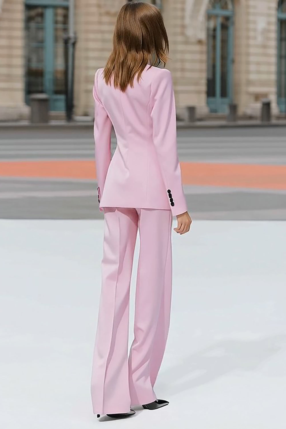 Pink 2 Piece Peak Lapel Double Breasted Business Suits