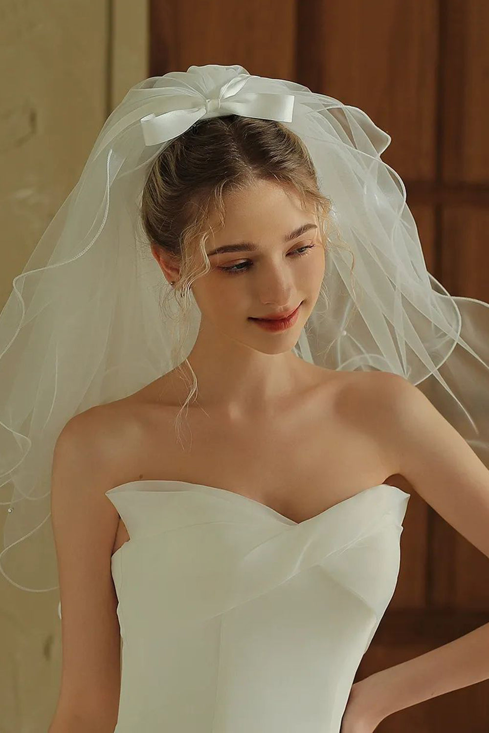 Ivory Tulle Short Bridal Veil
