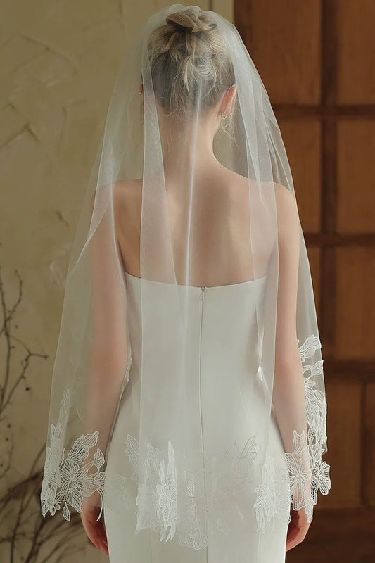 Ivory 1 Tier Floral Tulle Midi Wedding Veil with Appliques