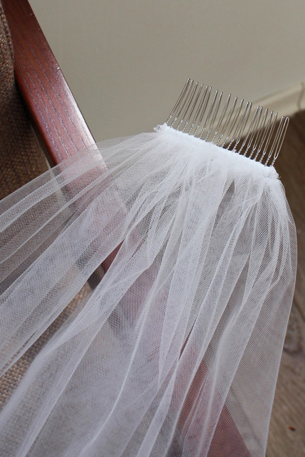 Ivory 1 Tier Floral Tulle Midi Wedding Veil with Appliques