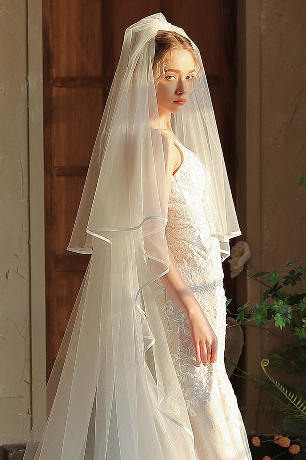 Ivory Tulle Long Bridal Veil