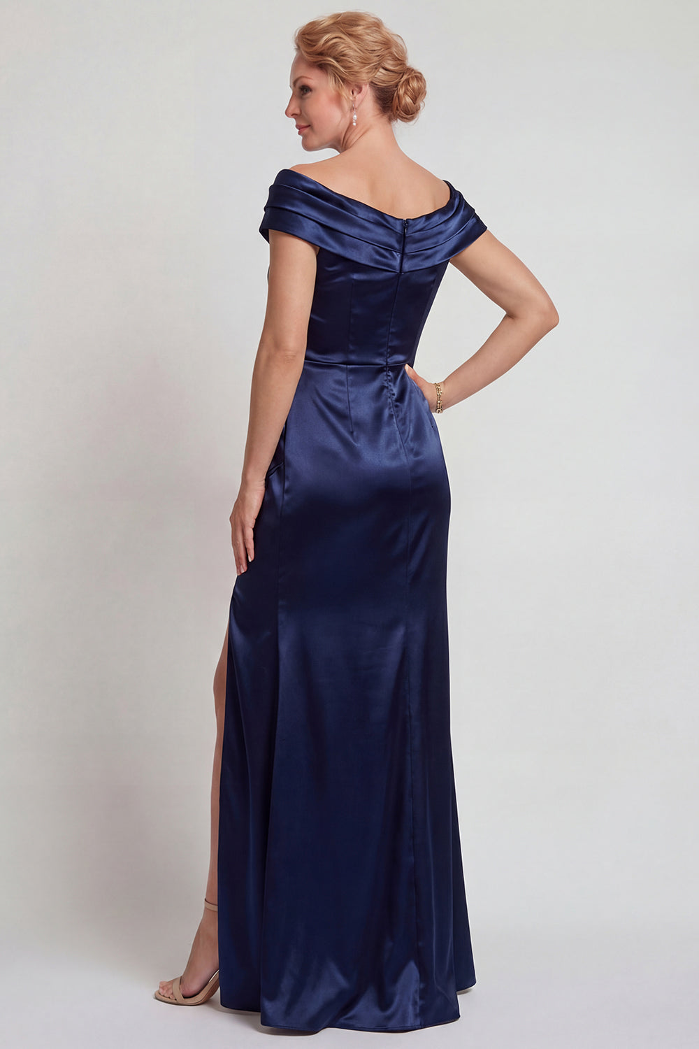 Navy Mermaid Satin Boat Neck Ruched Long Mother of the Bride Dress with Slit