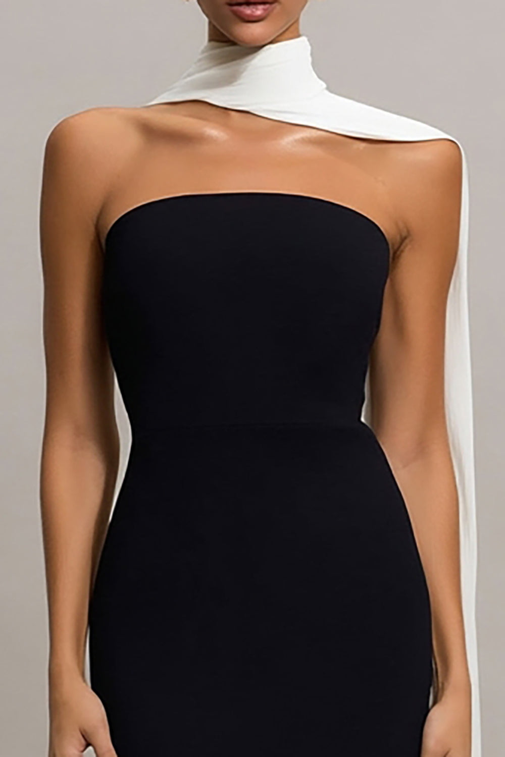 Black and White Neck Scarf Mermaid Long Formal Dress