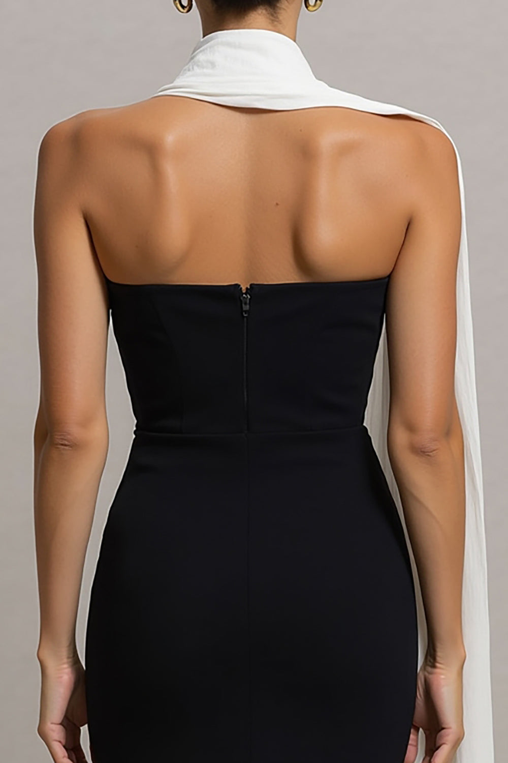 Black and White Neck Scarf Mermaid Long Formal Dress