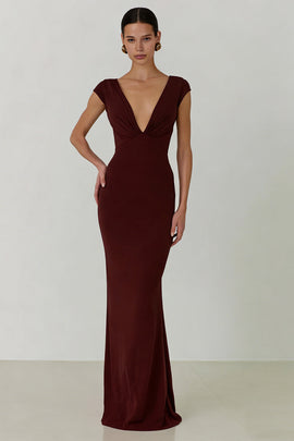Cabernet Mermaid V-Neck Backless Long Formal Dress