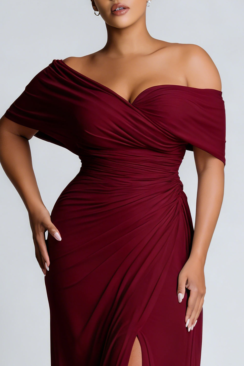 Zapaka Women Burgundy Sheath Plus Size Long Formal Dress with Slit