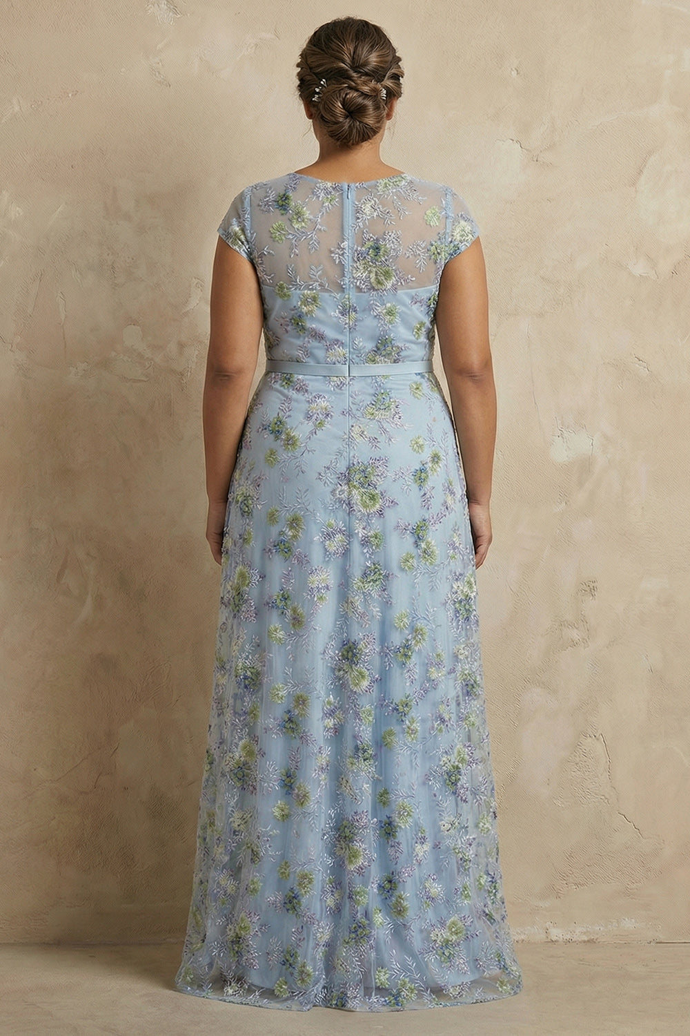 Plus Size Blue Round Neck Floral A Line Appliqued Long Mother of the Bride Dress